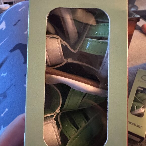 Pet Life Paw Wear Green Sandals sizes XS, S, and Medium - Picture 6 of 8